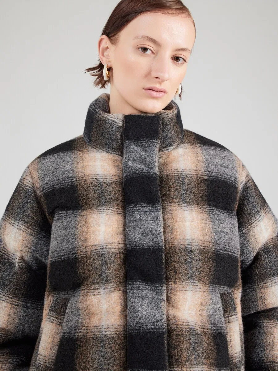 Зимняя куртка LEVI'S 'BRYNN' серого цвета — фото 3