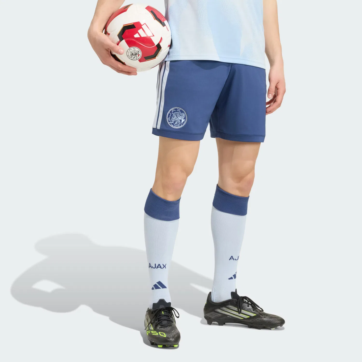 Спортивные шорты Adidas Performance Regular Workout Pants Ajax 26/27 цвета сапфир — фото 2