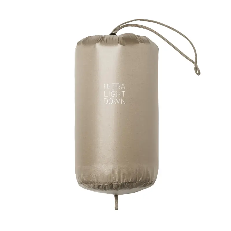 Пуховик Uniqlo Ultra Light Down Shiny, бежевый — фото 2
