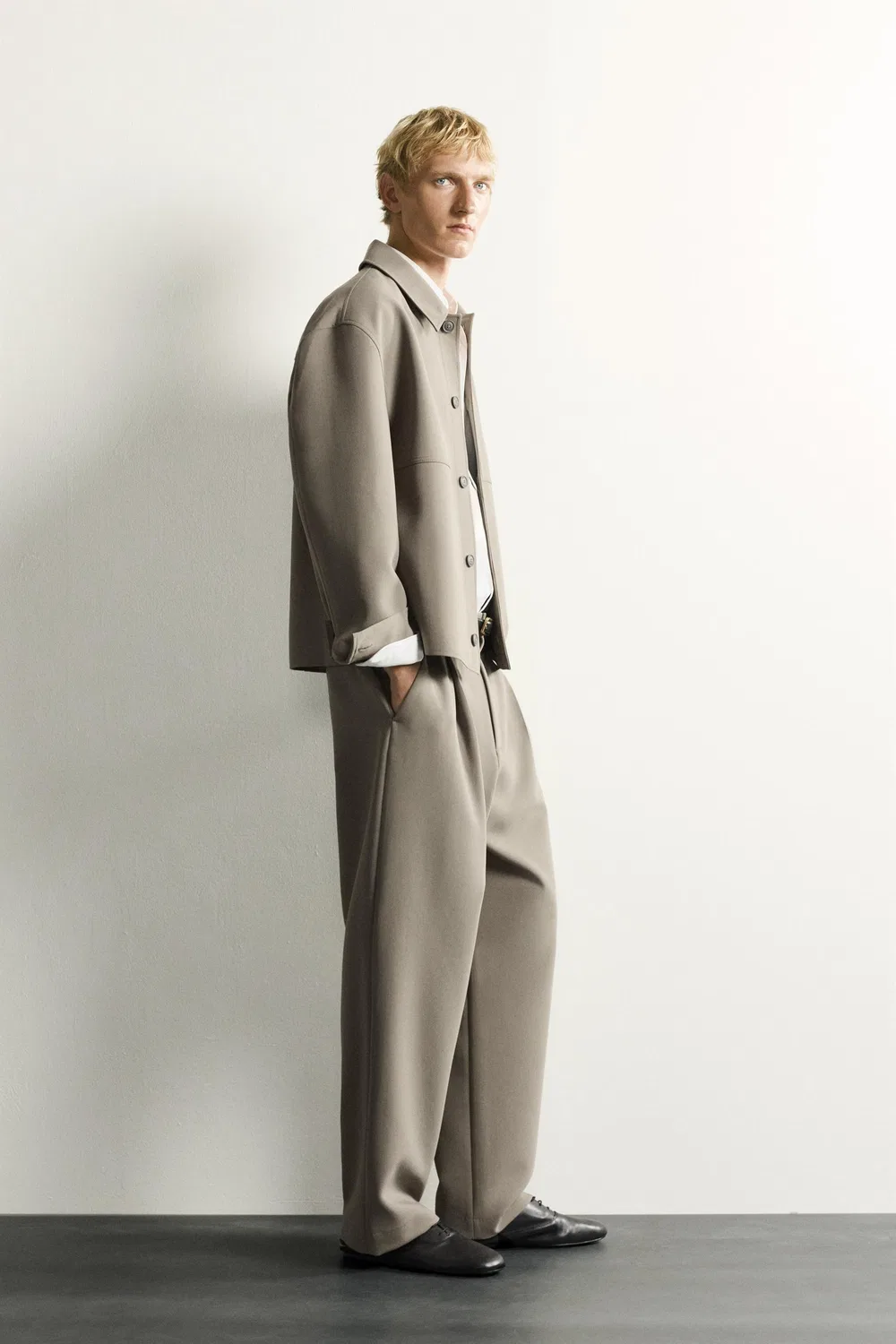 Рубашка свободного кроя ZARA, grau-beige — фото 4