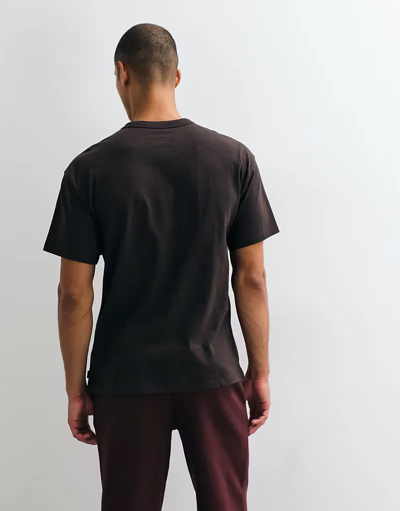Футболка Nike Premium Essential, коричневый — фото 4