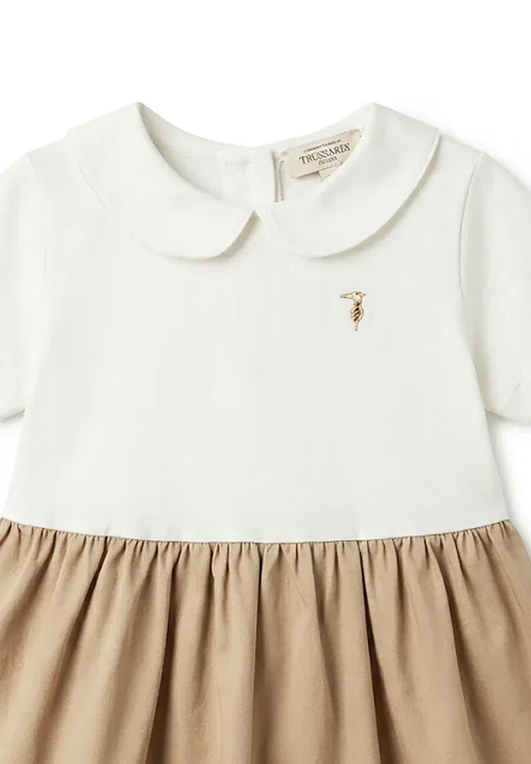 Платье хлопковое Tru Trussardi Junior white, белый — фото 3
