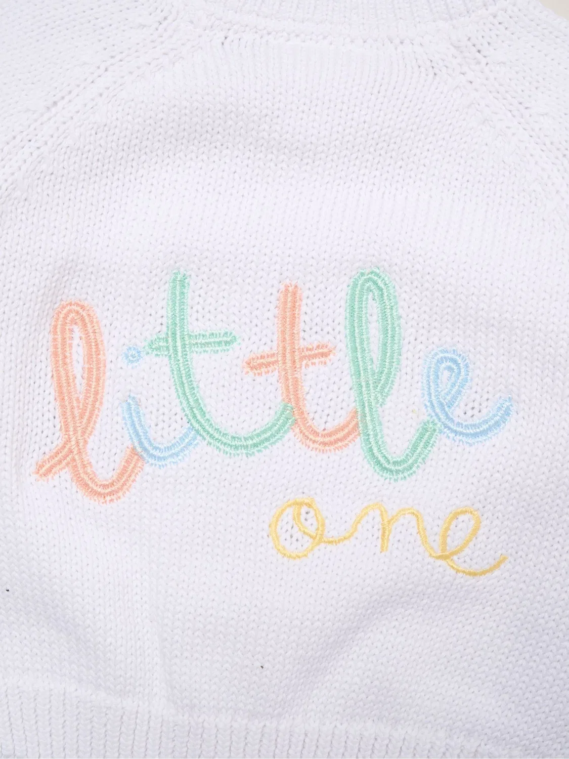 Кардиган вязаный с вышивкой Little Bear Rock-A-Bye Baby Boutique, белый — фото 3