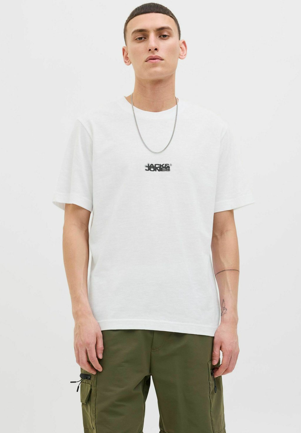

Футболка с принтом LOGO RUNDHALSAUSSCHNITT Jack & Jones, кремовый