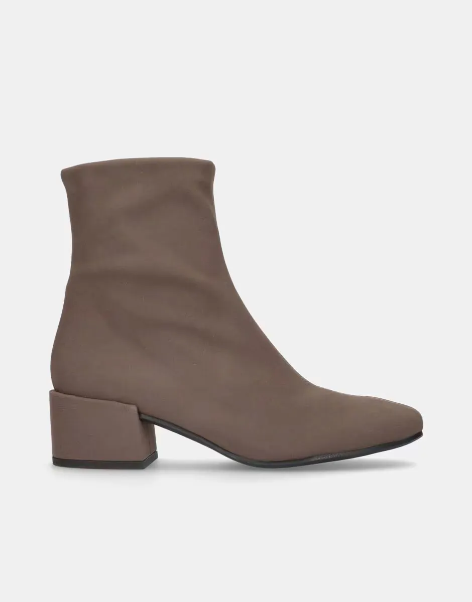 Женские ботильоны из водостойкой эластичной ткани Pretty Ballerinas, темно-коричневый