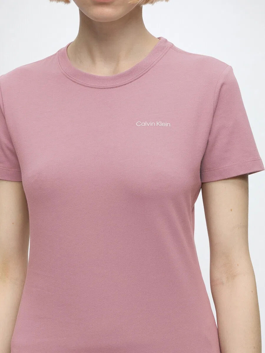 Футболка Calvin Klein пастельно-красного цвета — фото 3