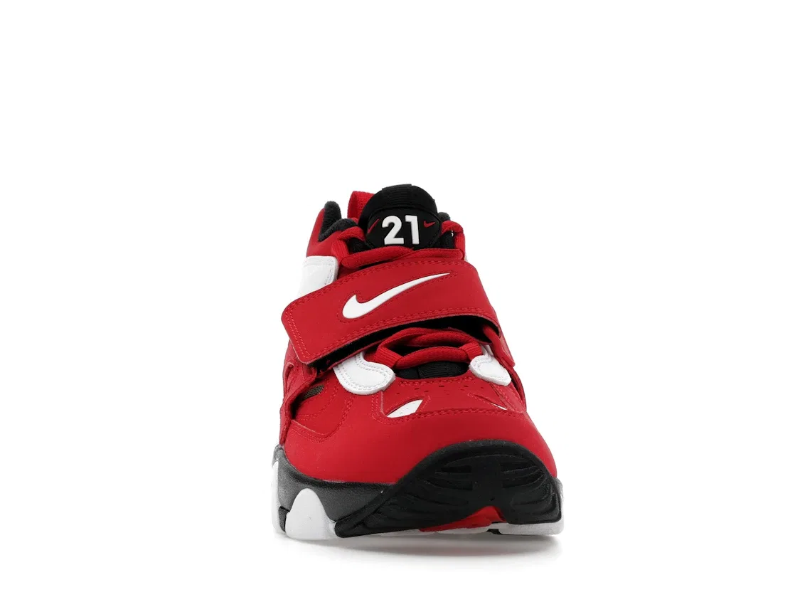 Детские кроссовки Lifestyle с ремешком Nike Air Diamond Turf 2 Red Gold (2026) (GS) Nike, Prime Red/Black/Metallic Gold/White — фото 2