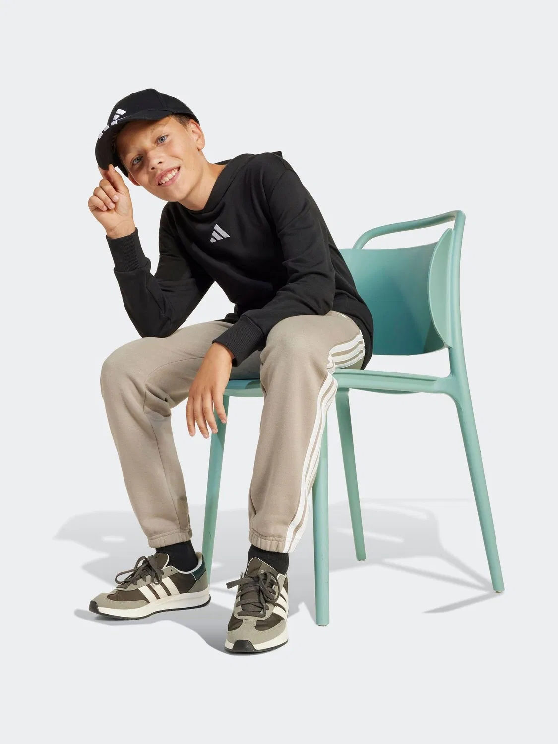 Худи adidas Black Essentials Kids, черный — фото 3