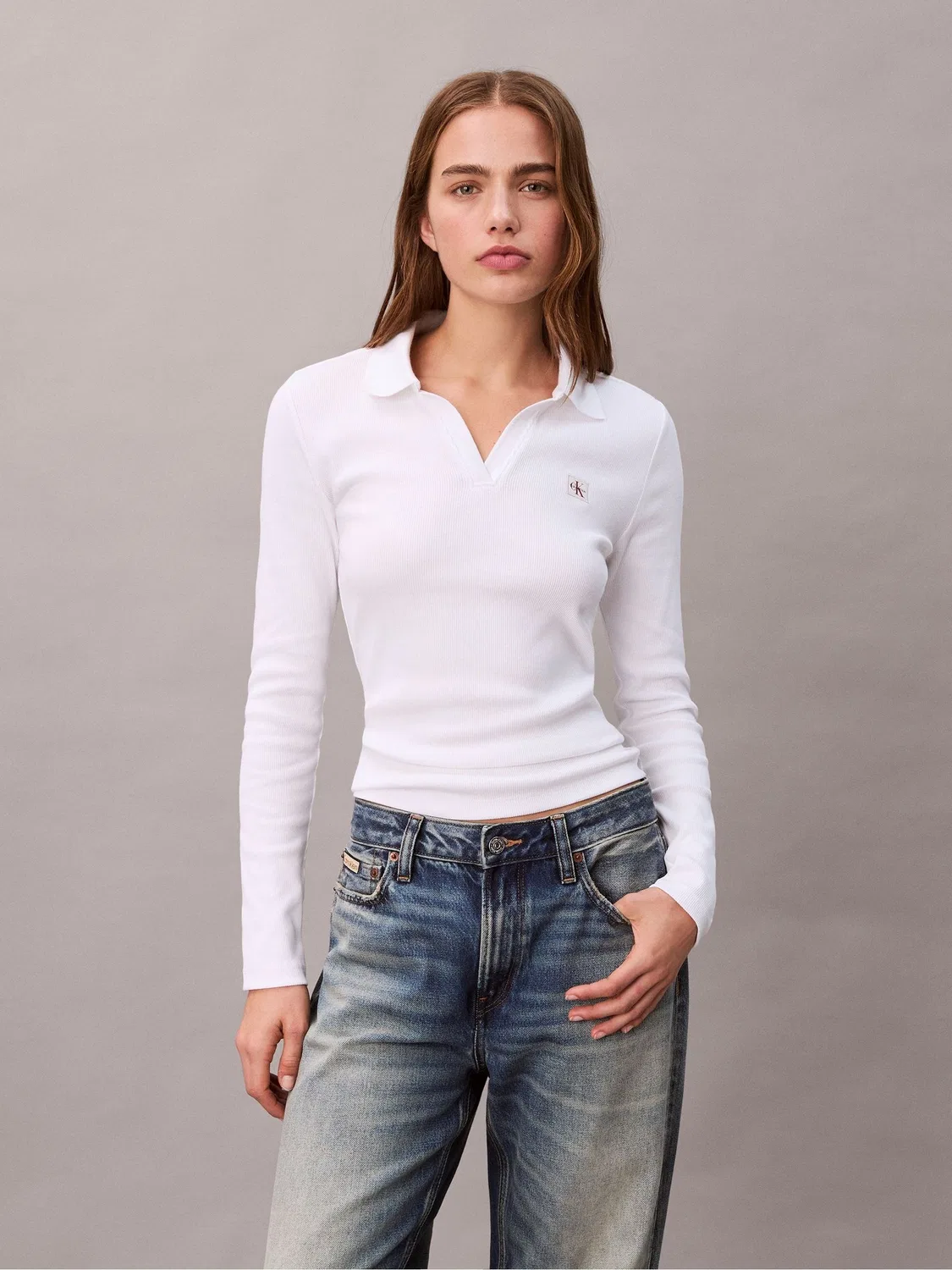 Топ Calvin Klein с воротником-стойкой, белый