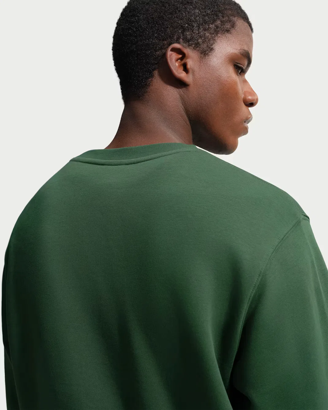 Мужская флисовая футболка с круглым вырезом Nike Club, Fir/White — фото 2