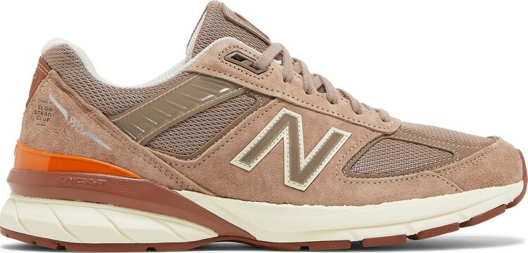 

Кроссовки New Balance Slow Steady Club x 990v5 Made in USA 'Brown', коричневый
