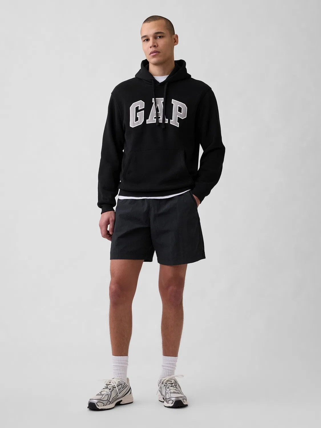 Шорты гибридные быстросохнущие Gap Black, черный — фото 3
