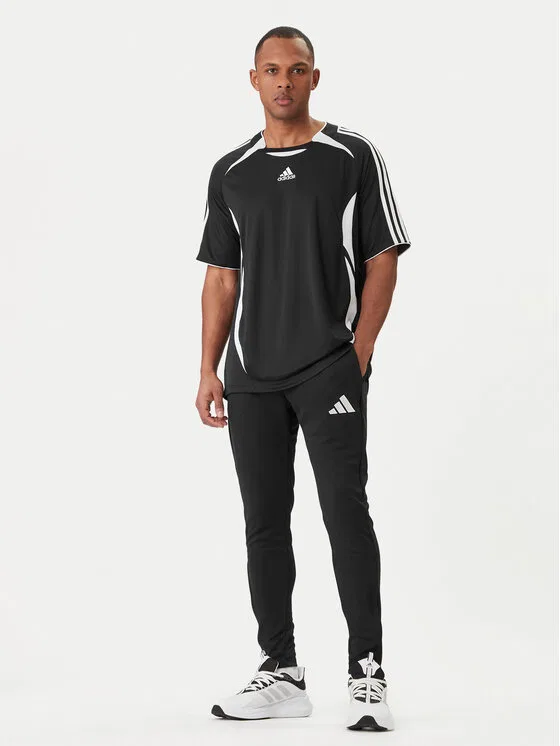 Футболка regular fit adicolor Teamgeist Adidas, черный — фото 2
