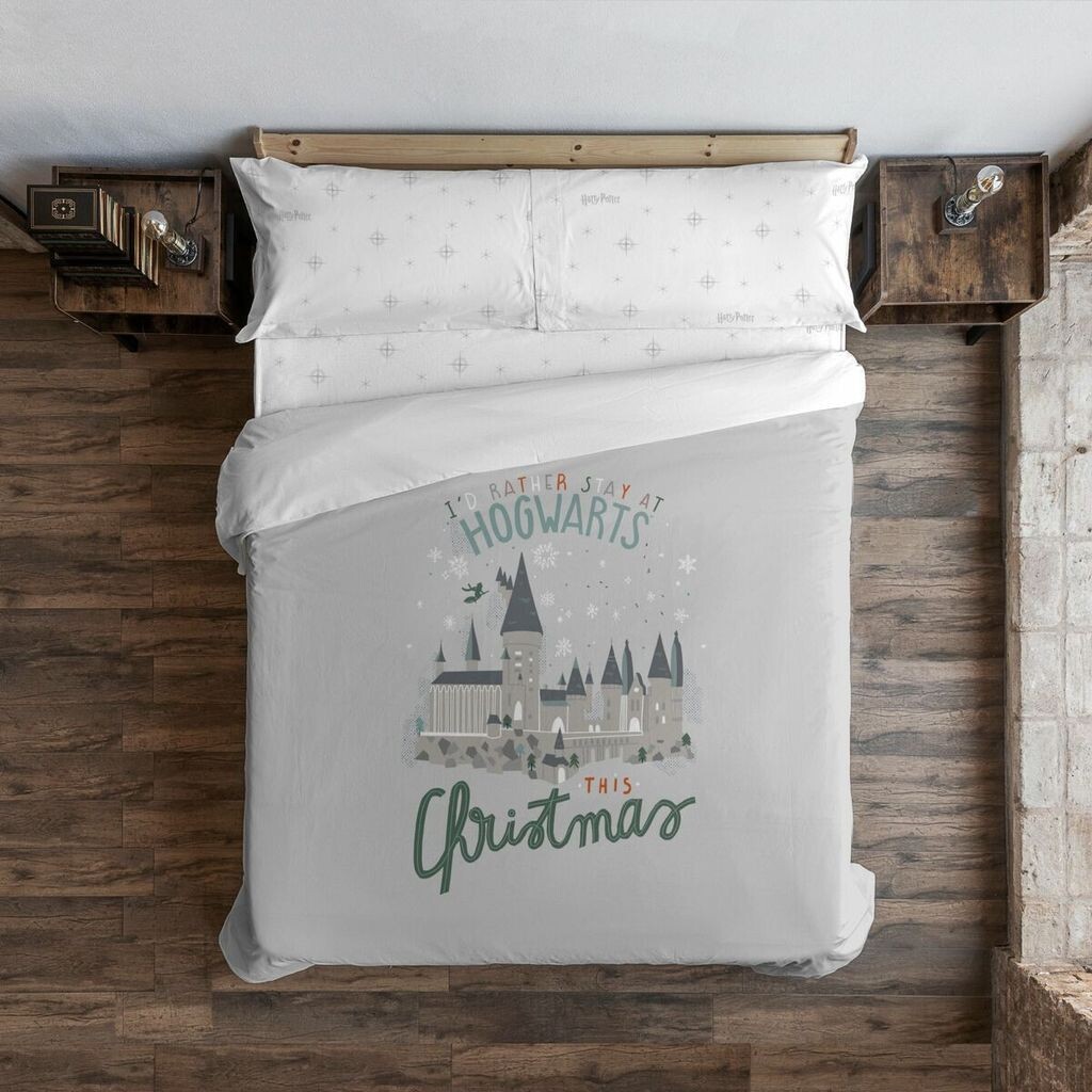 

Пододеяльник Гарри Поттер Хогвартс в цвете Christmas King размер 260 x 240 см Harry Potter Shop