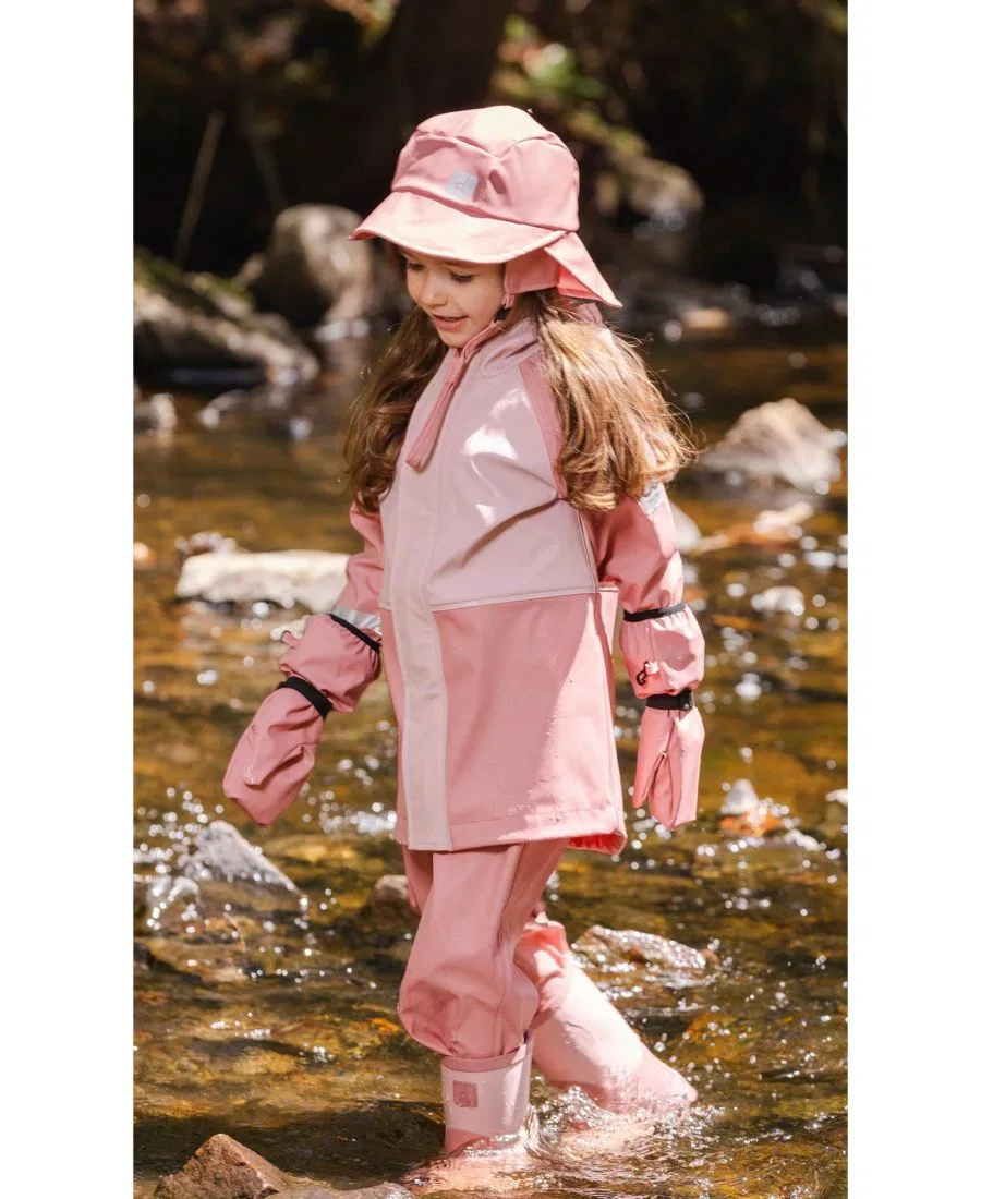 Детский дождевик-комбинезон с бретелями, модель Rain Overalls Deux par Deux, Pink — фото 2