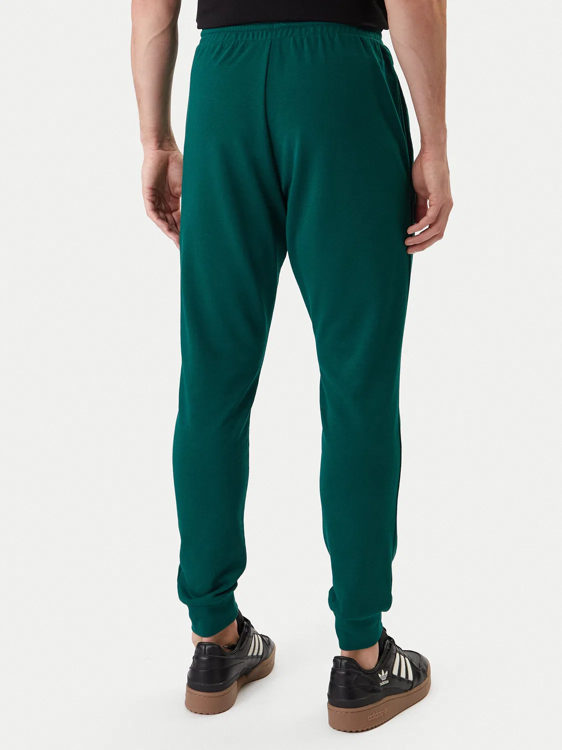 Мужские спортивные штаны стандартного кроя Essentials Feel Cozy Adidas, зеленый — фото 3