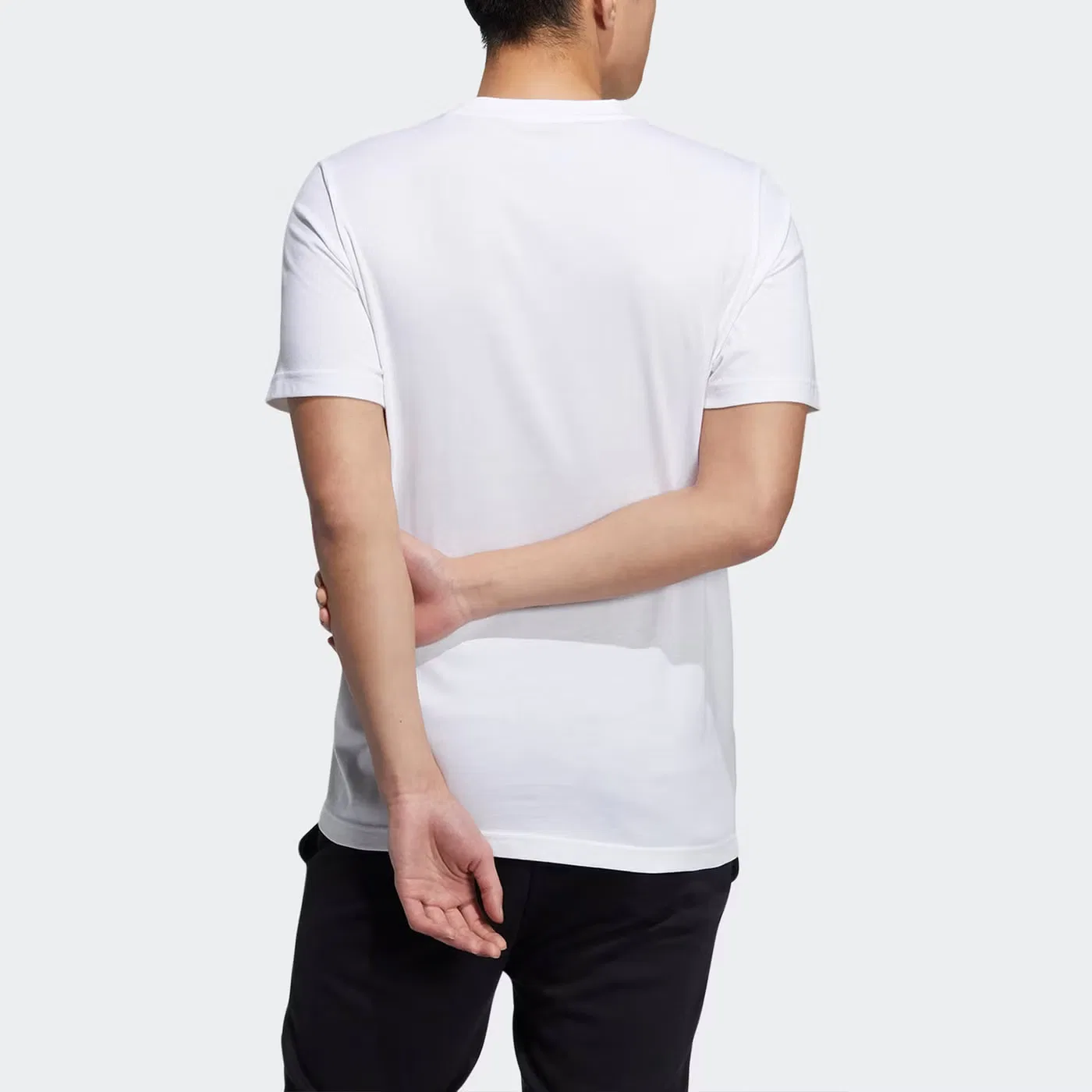 Футболка спортивная с коротким рукавом с принтом логотипа Neo M Ce Logo Tee Adidas, белая — фото 3