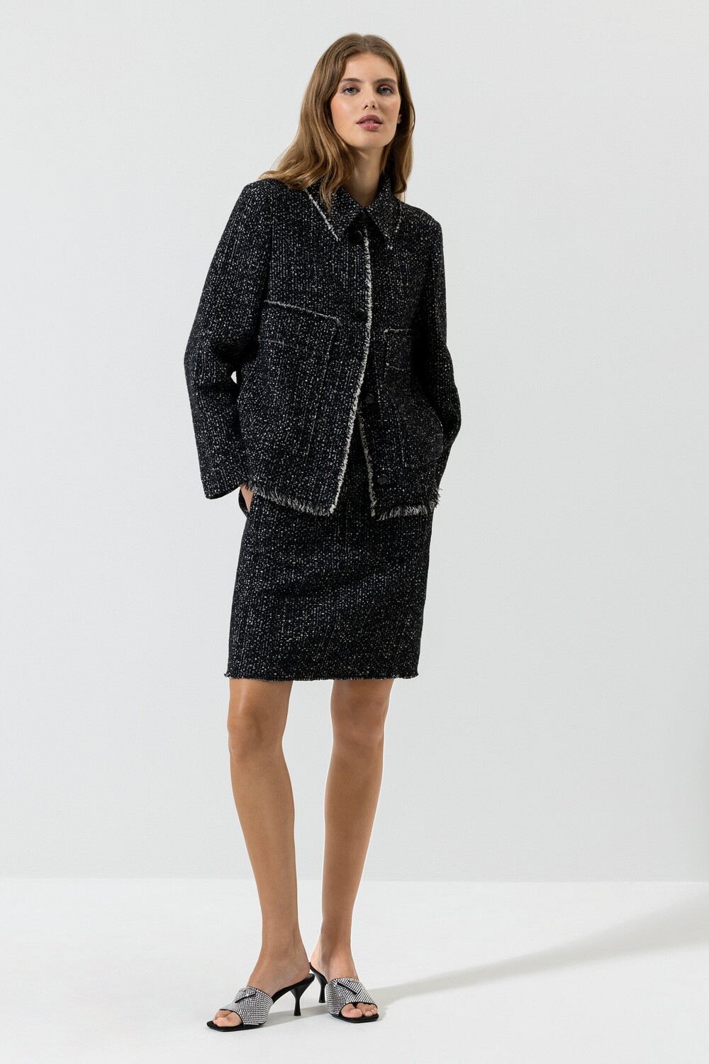 

Юбка-карандаш в твидовом стиле LUISA CERANO, цвет the salt-pepper summer tweed
