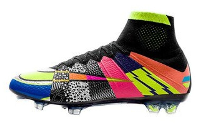 

Мужские футбольные кроссовки Nike