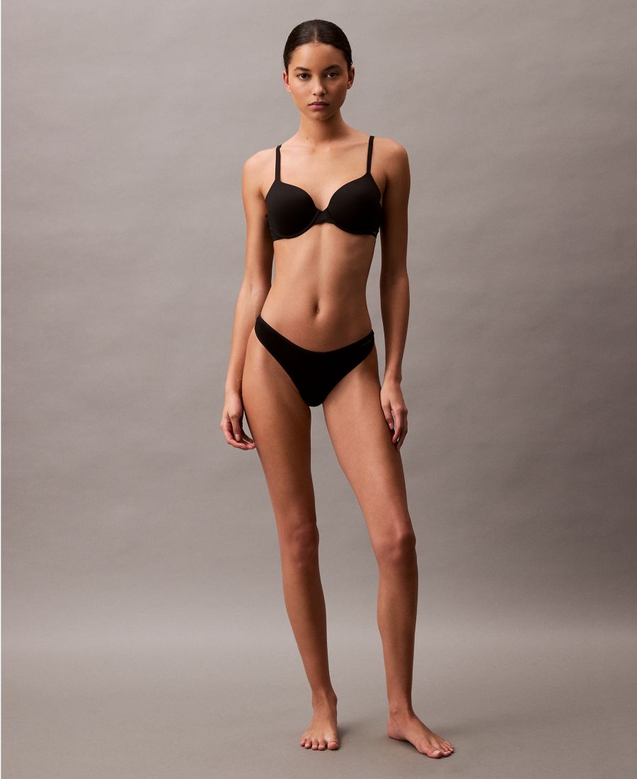 Женские трусики-стринги из хлопка Ideal QD5124 Calvin Klein, Black — фото 4