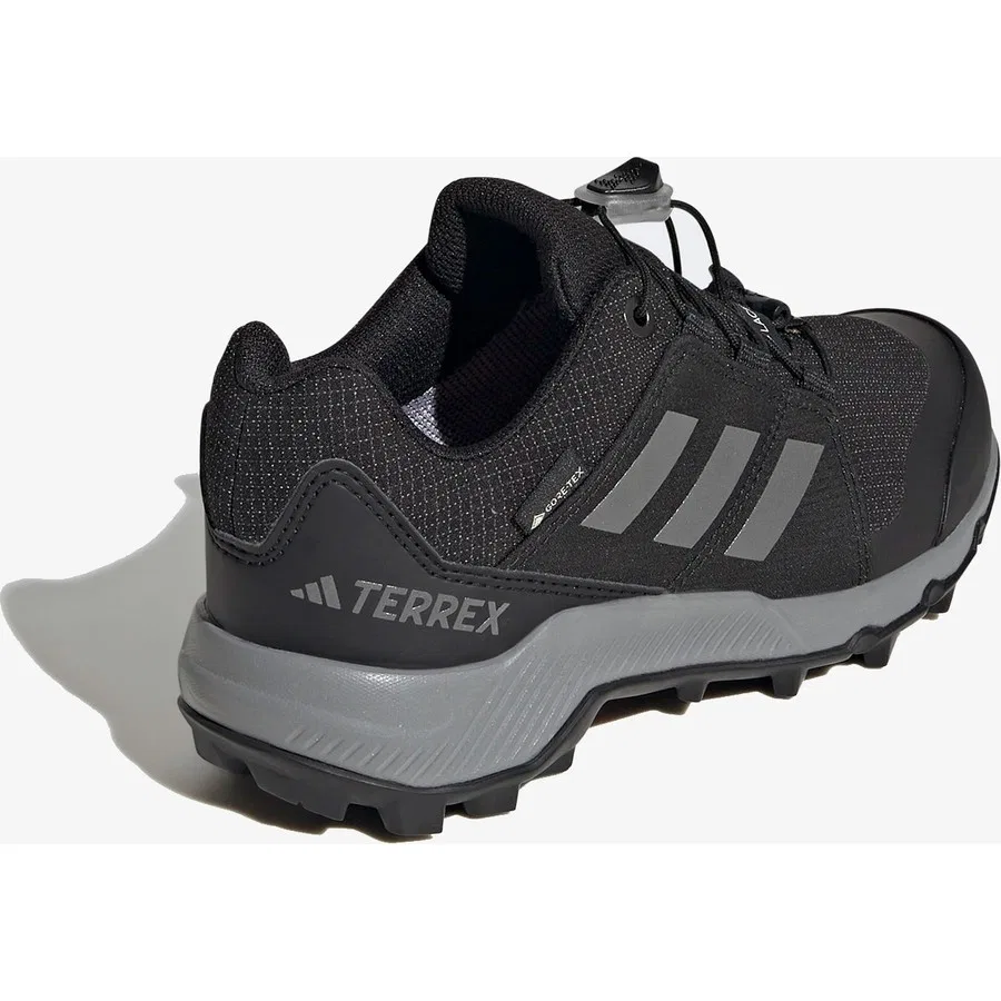 Детские кроссовки для активного отдыха с мембраной Gore-Tex Terrex Gtx K adidas, Черный — фото 3