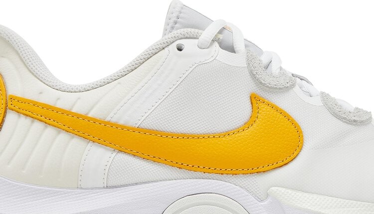 Кроссовки Nike NikeCourt Air Zoom GP Turbo 'Summit White University Gold', белый — фото 3