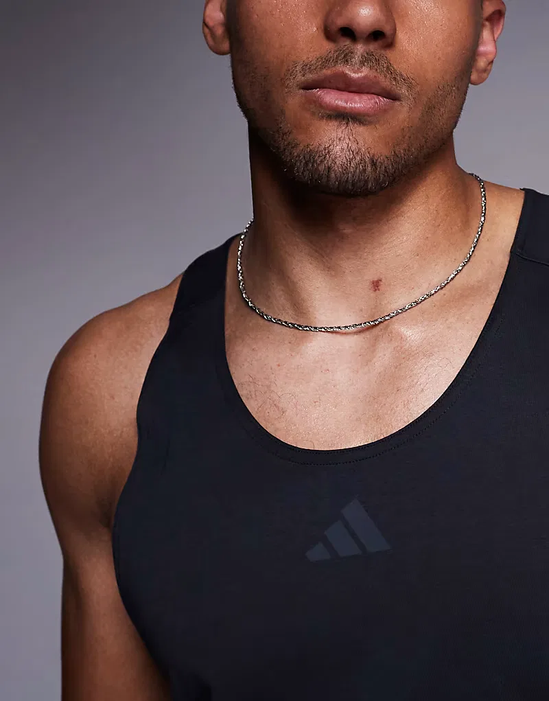 Защитная майка Adidas Training Power, черный — фото 2