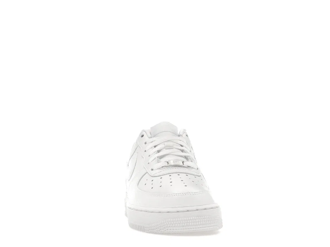 Детские кроссовки для мальчиков с перфорированным носком Nike Air Force 1 Low NOCTA, White/White/Cobalt Tint/White — фото 2