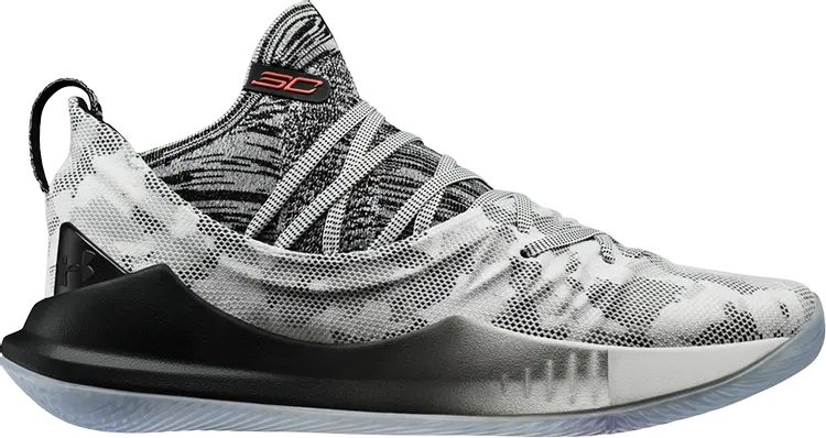 

Кроссовки Under Armour Curry 5 International Smoke, серый