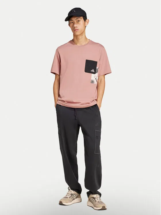 Футболка loose fit Lens Elevated Pocket Graphic Adidas, розовый — фото 2