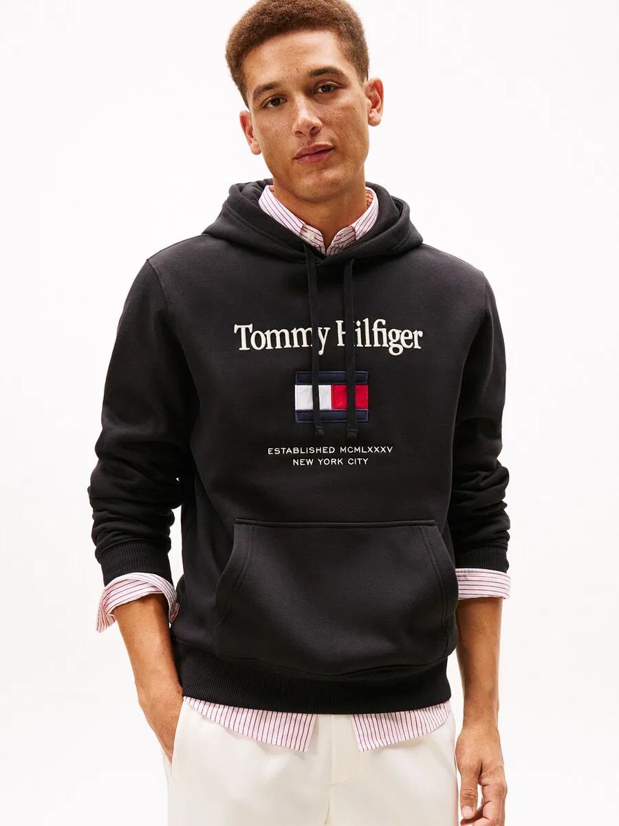 Толстовка TOMMY HILFIGER черного цвета — фото 3