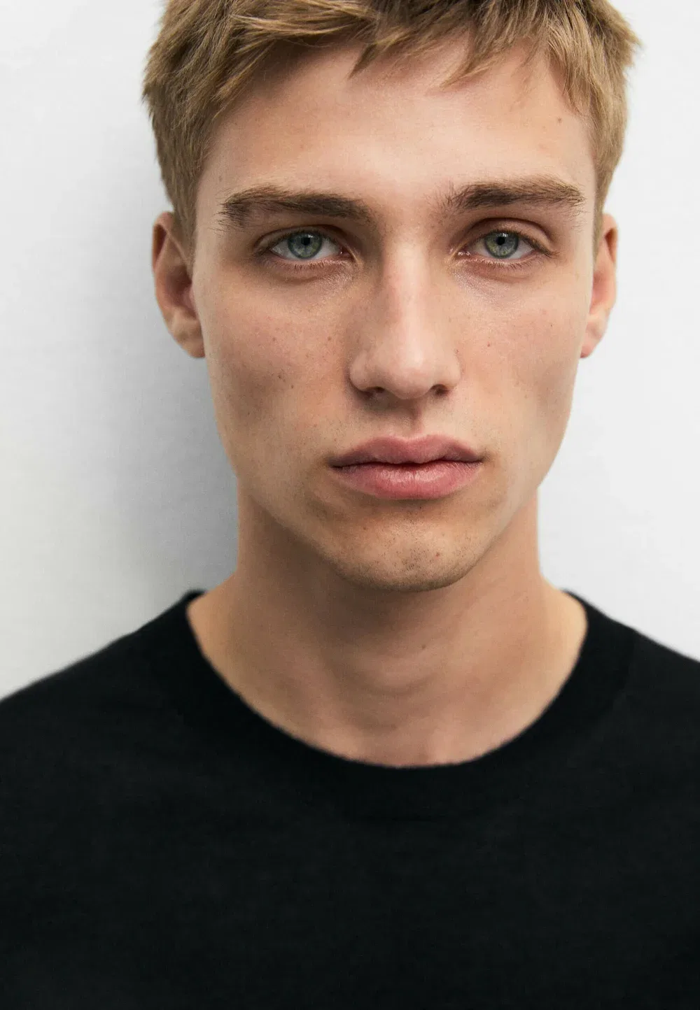 Вязаный свитер с круглым вырезом из 100% кашемира Massimo Dutti, Black — фото 4