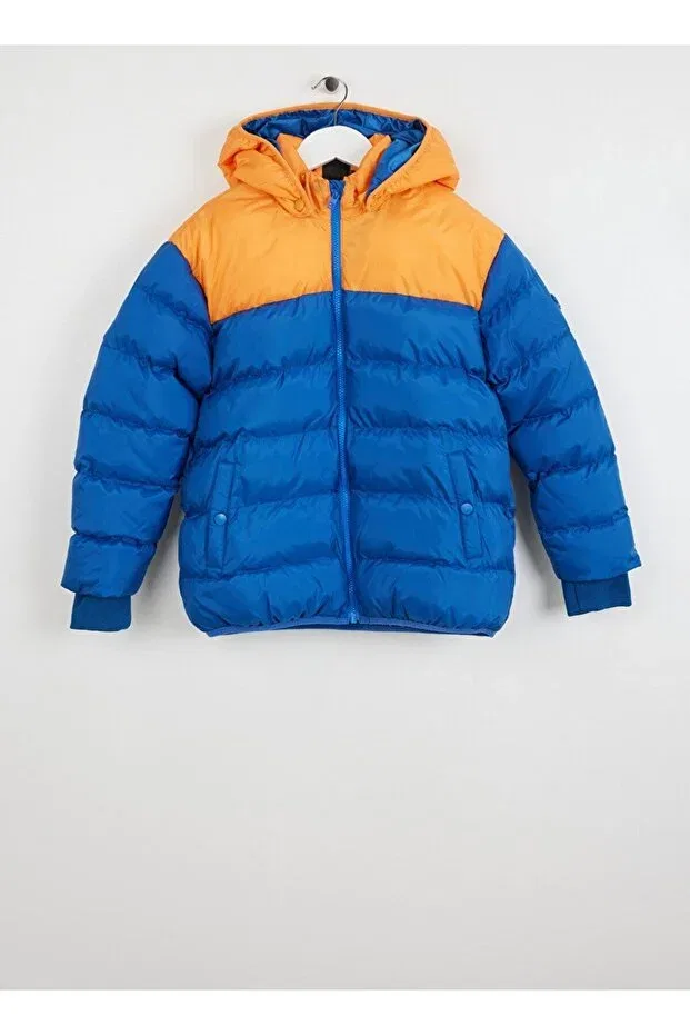 Детское пальто для девочек зимнее с капюшоном Hummel, 9821