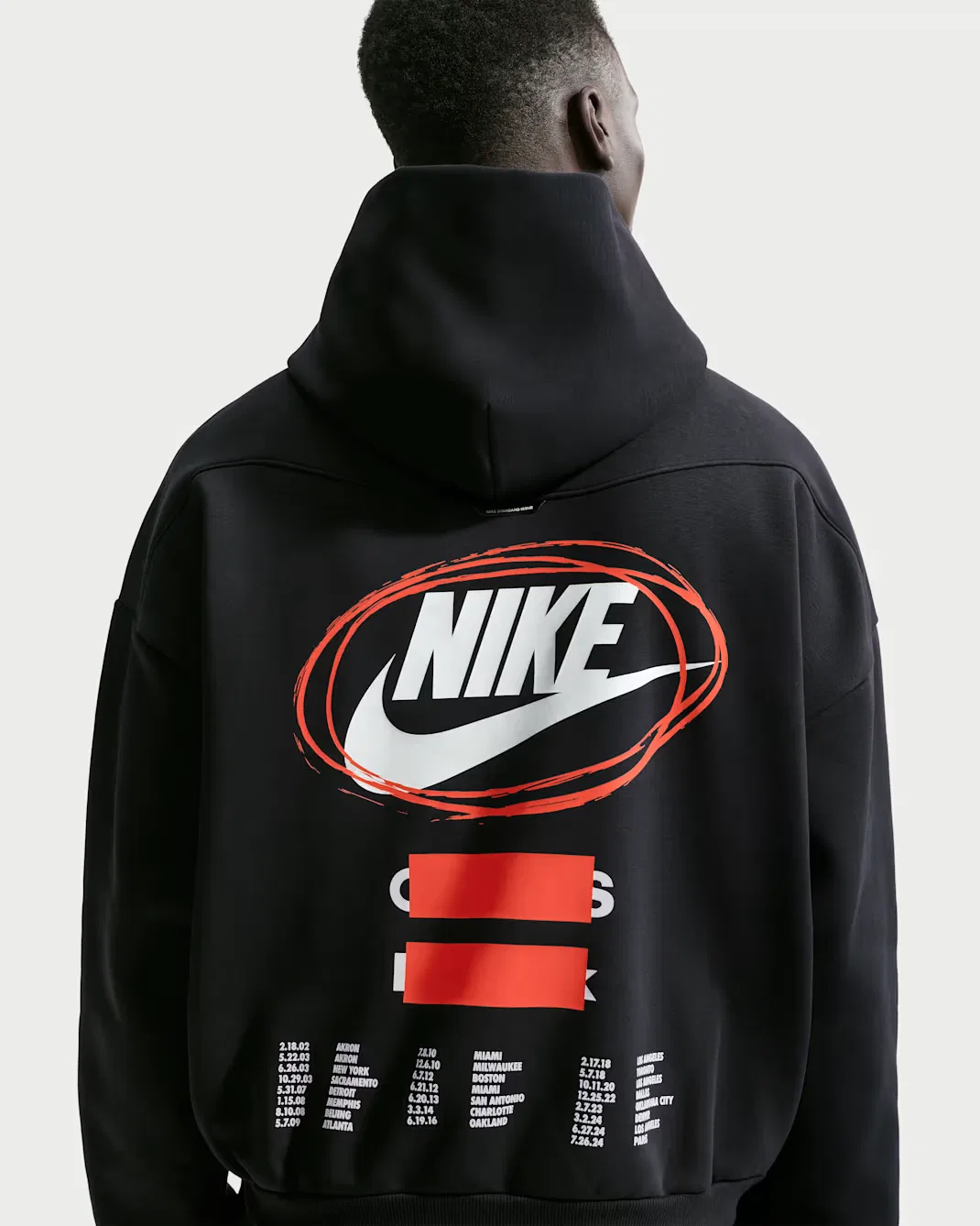 Мужская баскетбольная толстовка Nike Therma-FIT Brushed Pullover LeBron "Shoe Bag", Black — фото 2