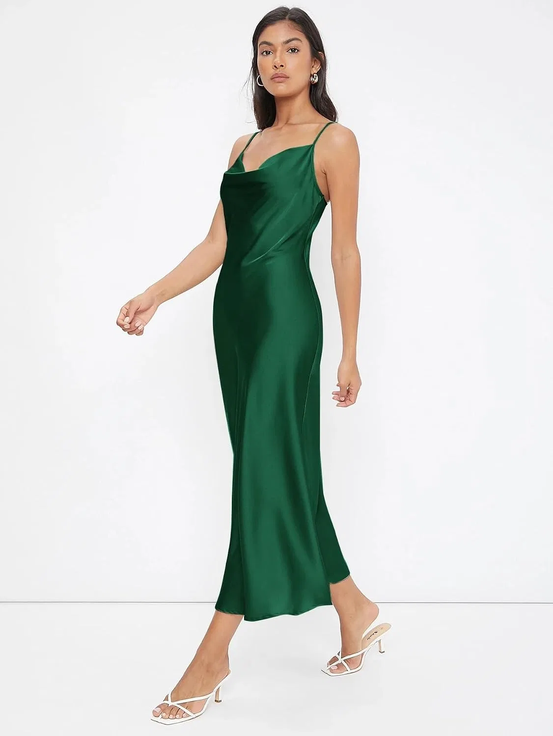 Женское сатиновое платье-комбинация на тонких бретелях, Dark Green — фото 2
