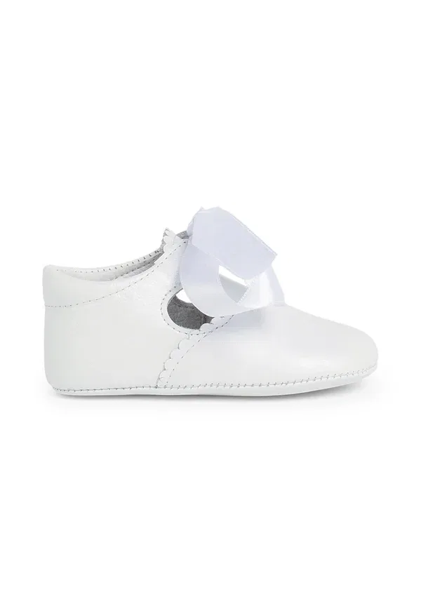 Пинетки кожаные Badana Pisamonas Blanco, белый