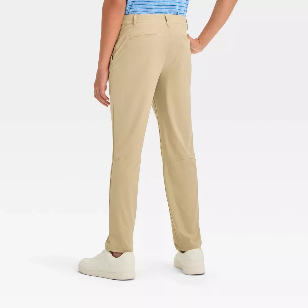 Детские брюки для мальчиков из трикотажа All In Motion, Light Khaki — фото 2