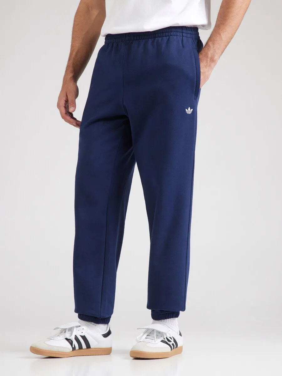 Зауженные брюки ADIDAS ORIGINALS 'ESSENTIALS' темно-синего цвета — фото 2