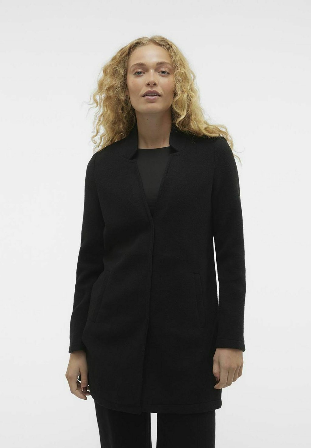 

Классическое пальто VMBRUSHED KATRINE - Short coat Vero Moda, черный