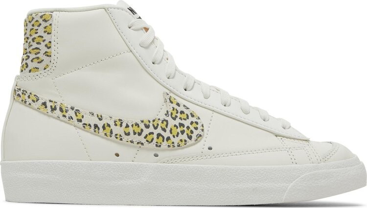 

Кроссовки Nike Wmns Blazer Mid '77 SE 'Lemon Leopard', белый