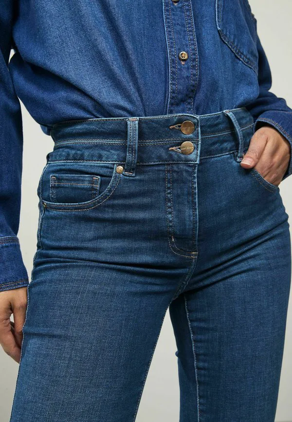 Джинсы-Клеш стандартного и узкого кроя Next, Mid Blue Denim — фото 3
