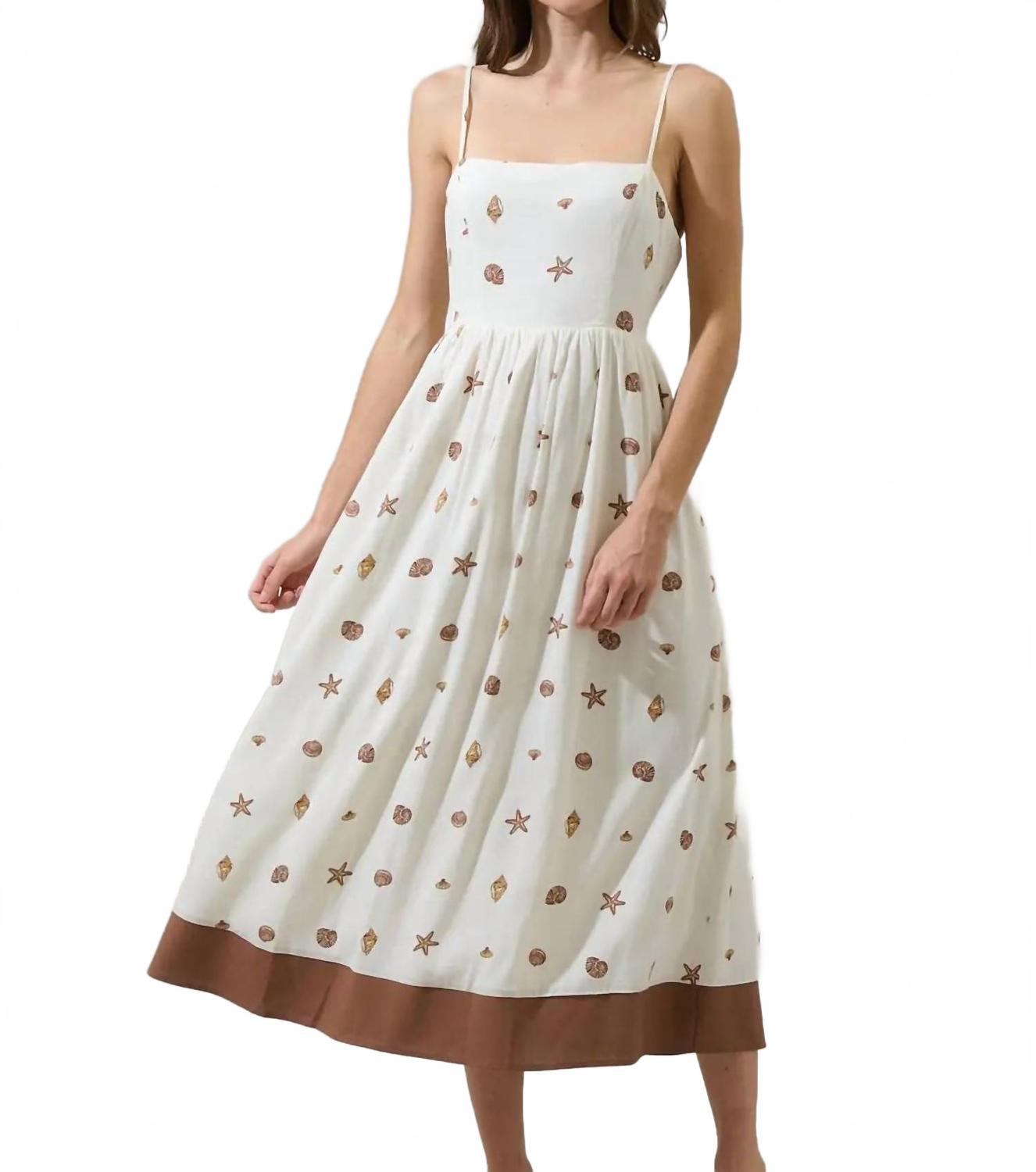 

Сливовая ракушка платье в цвете слоновая кость-коричневый SUGARLIPS