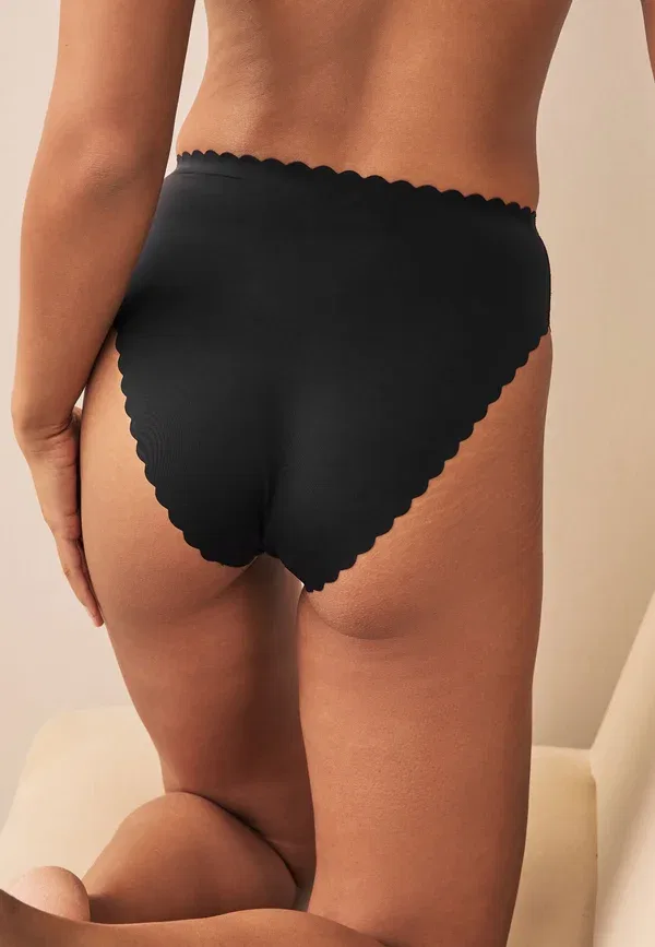 Трусы из нейлона и эластана Full fit - no vpl scallop 7 pack - briefs Next black, white, praline, nude, белый — фото 3