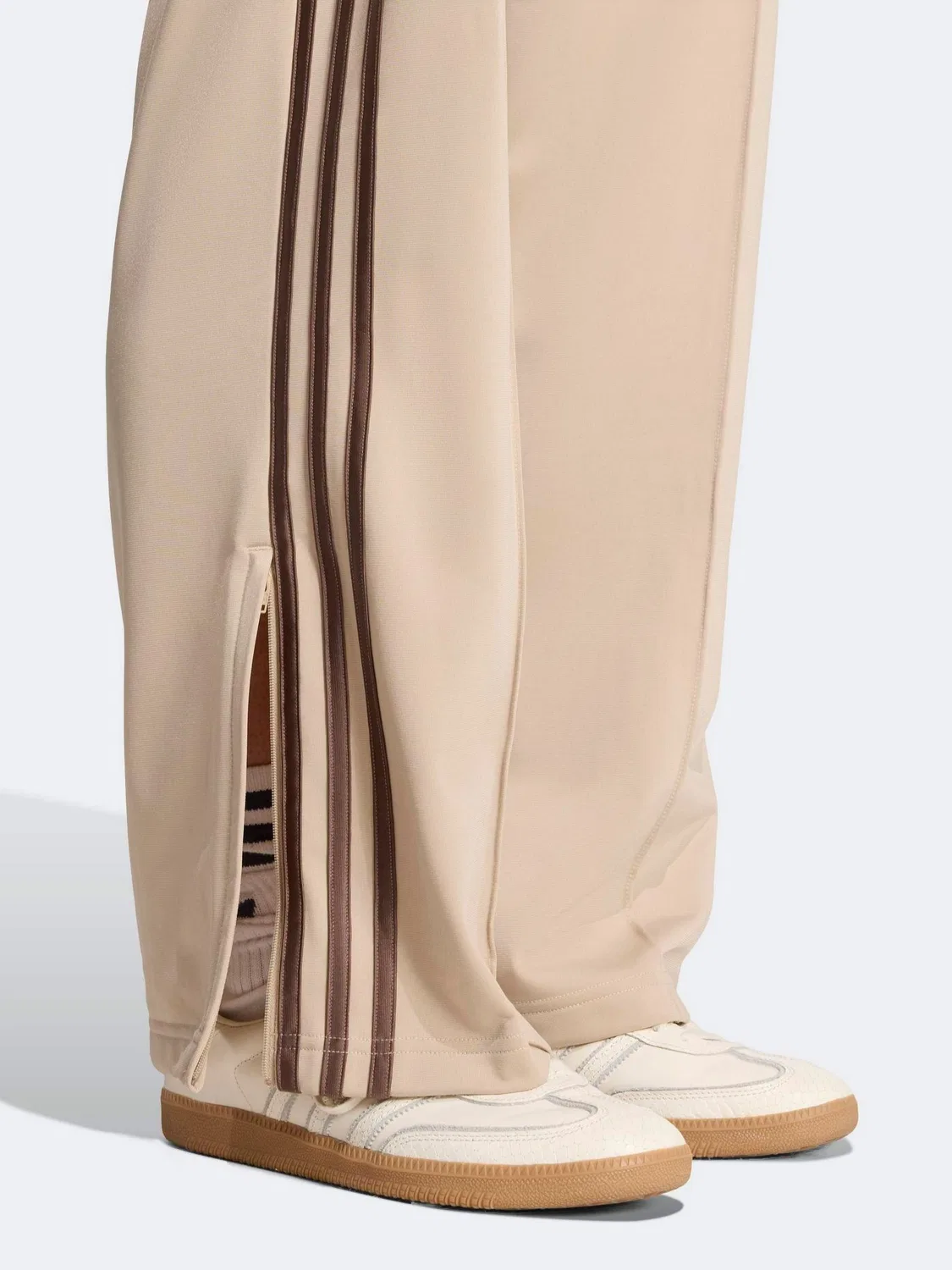 Брюки широкие Firebird Loose, adidas Originals, кремовый — фото 4