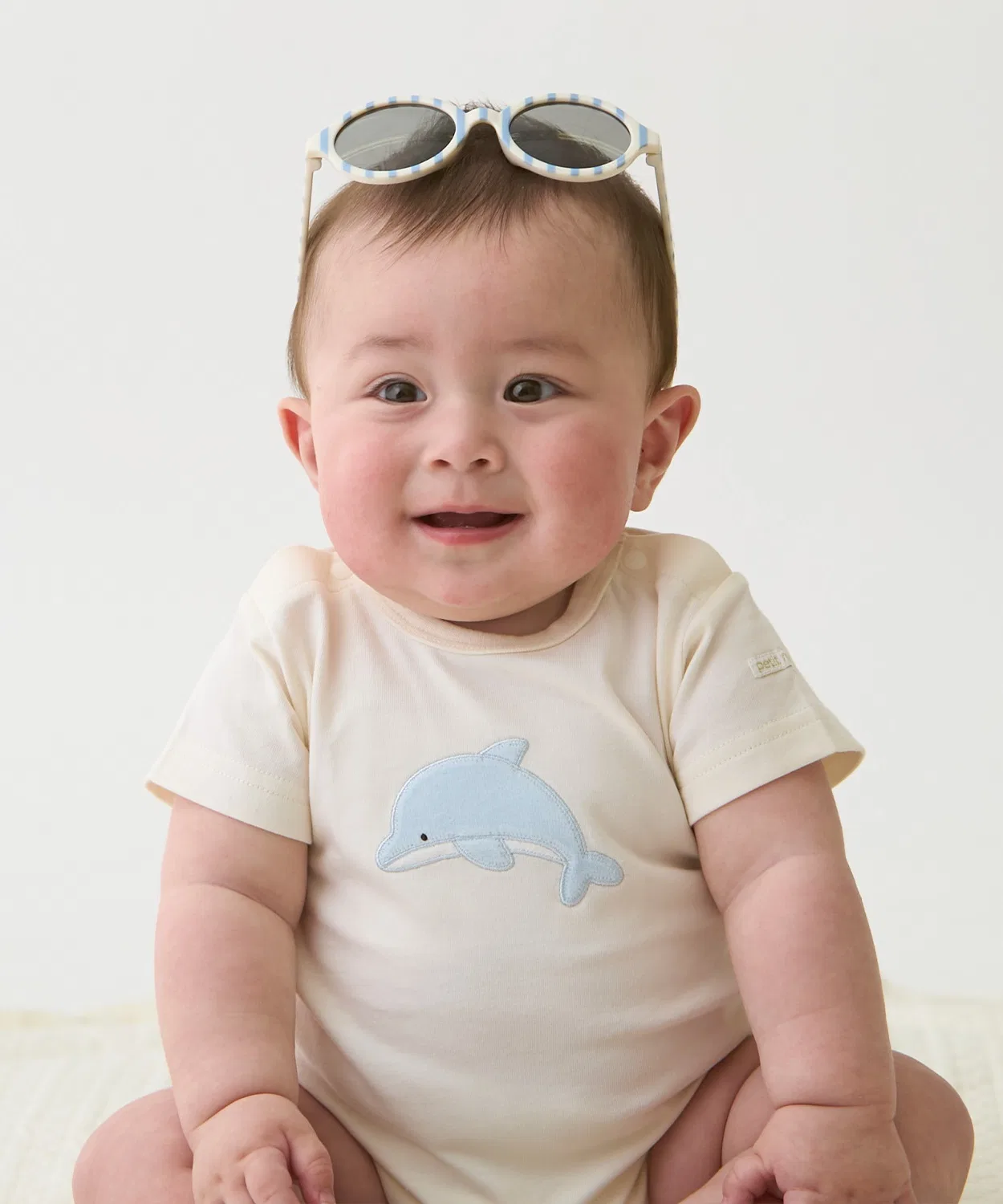 Детский боди-комбинезон хлопковый с аппликацией Sea Life petit main, Ivory — фото 2