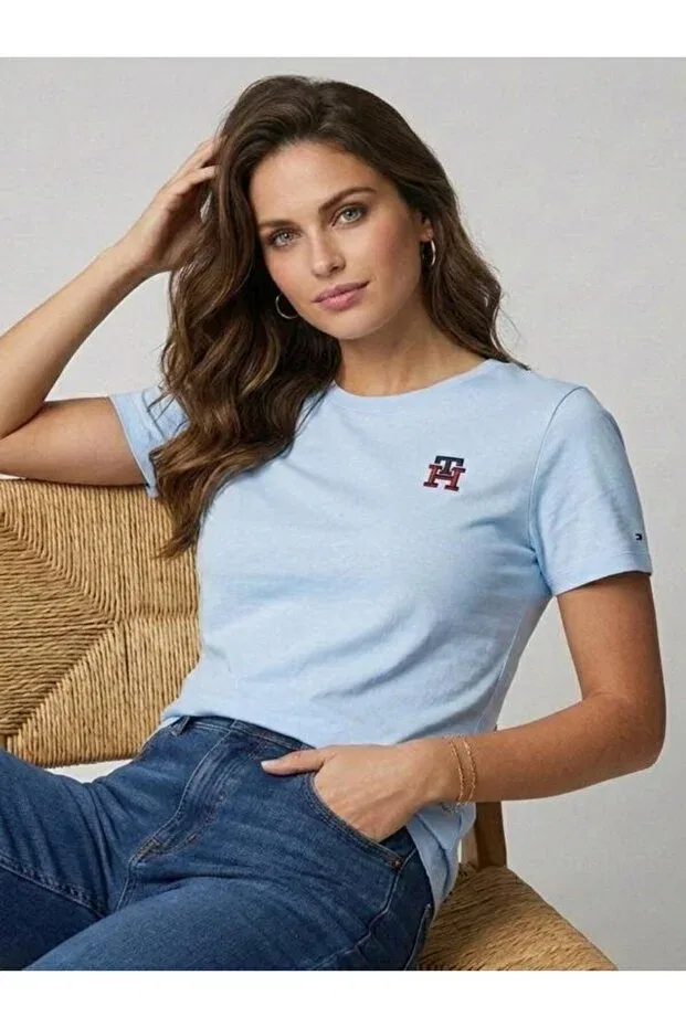 Женская футболка с принтом Tmavomodrá t-shirt monogram regular fit Tommy Hilfiger, Blue — фото 3