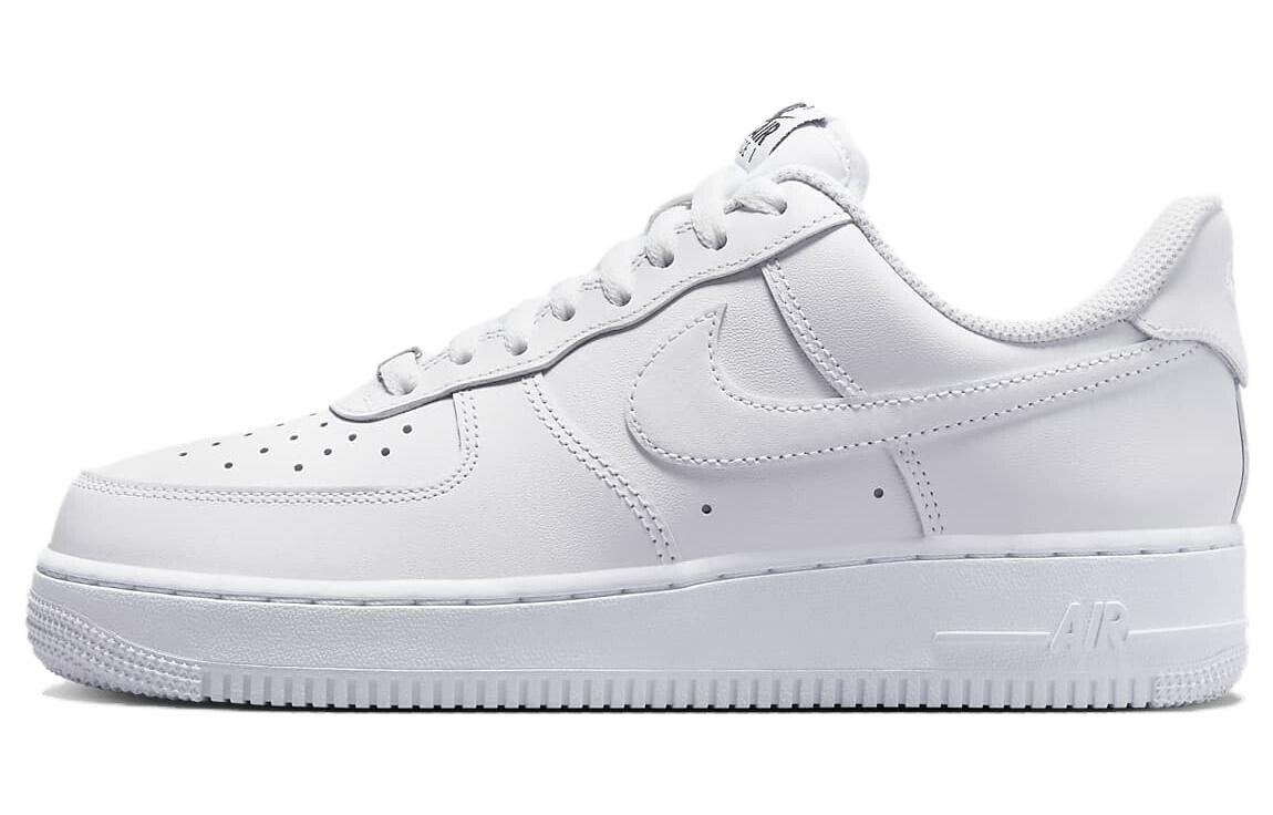 

Кроссовки Nike Air Force 1 Low '07 Flyease Triple White Women's