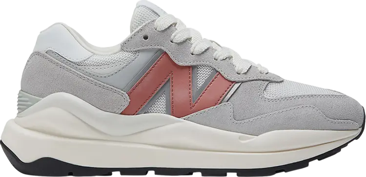

Кроссовки New Balance Wmns 57/40 'Light Aluminum Mineral Red', серый