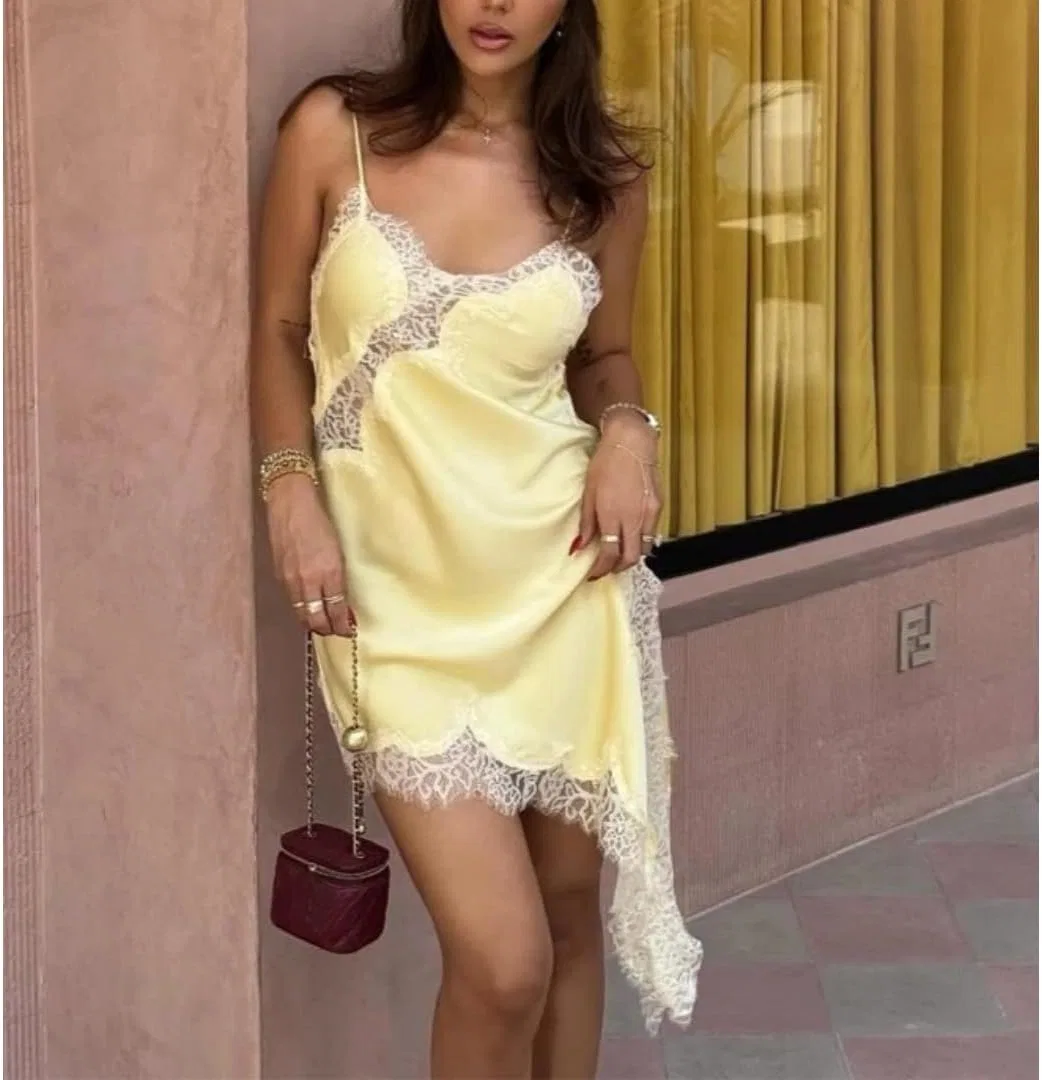 Женское секси платье-комбинация асимметричное Satin Lace, Yellow — фото 2