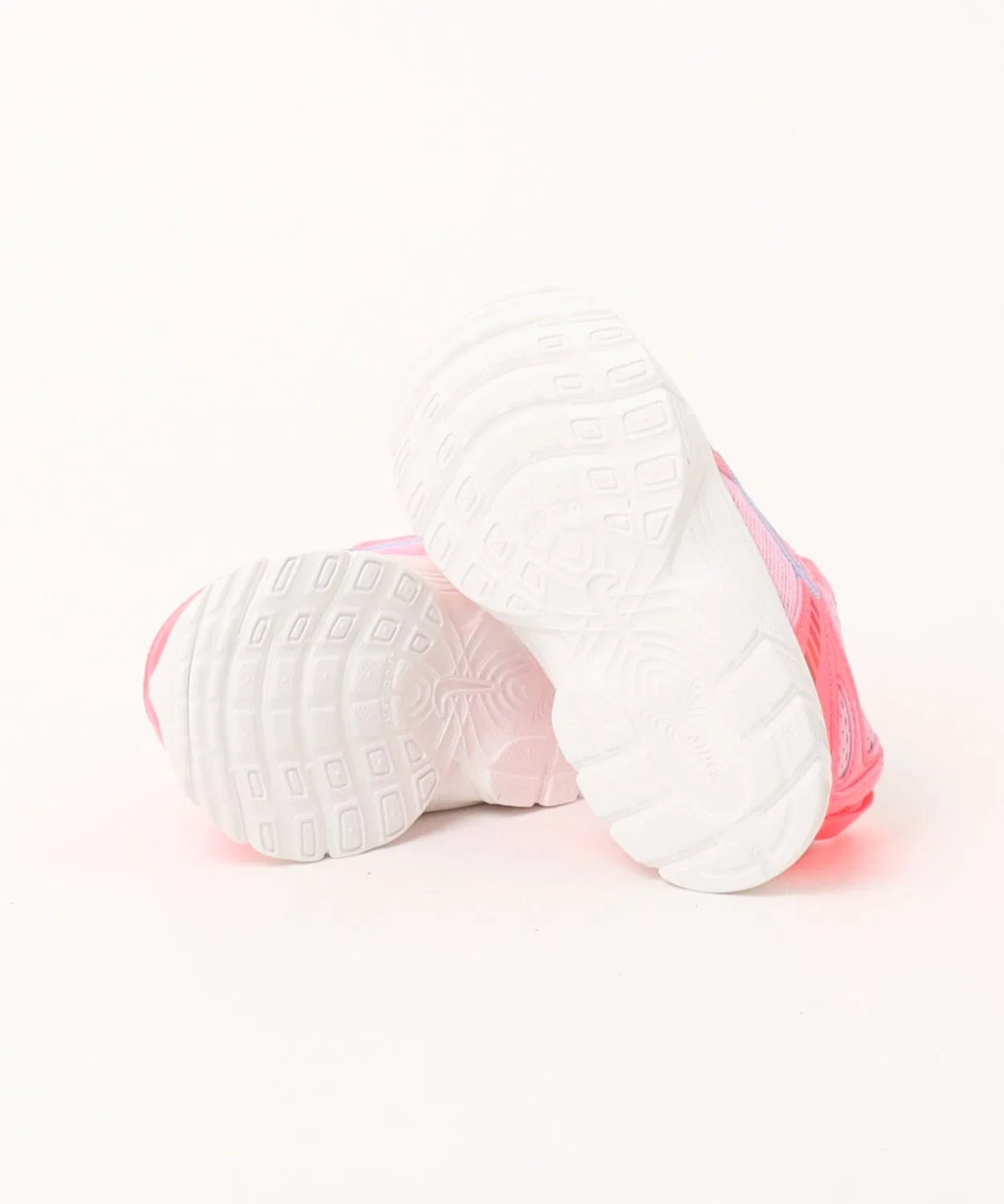 Детские кроссовки с принтом V5 RNR Lace BT NIKE, Hot Punch/Multicolor/Pink Rise — фото 3